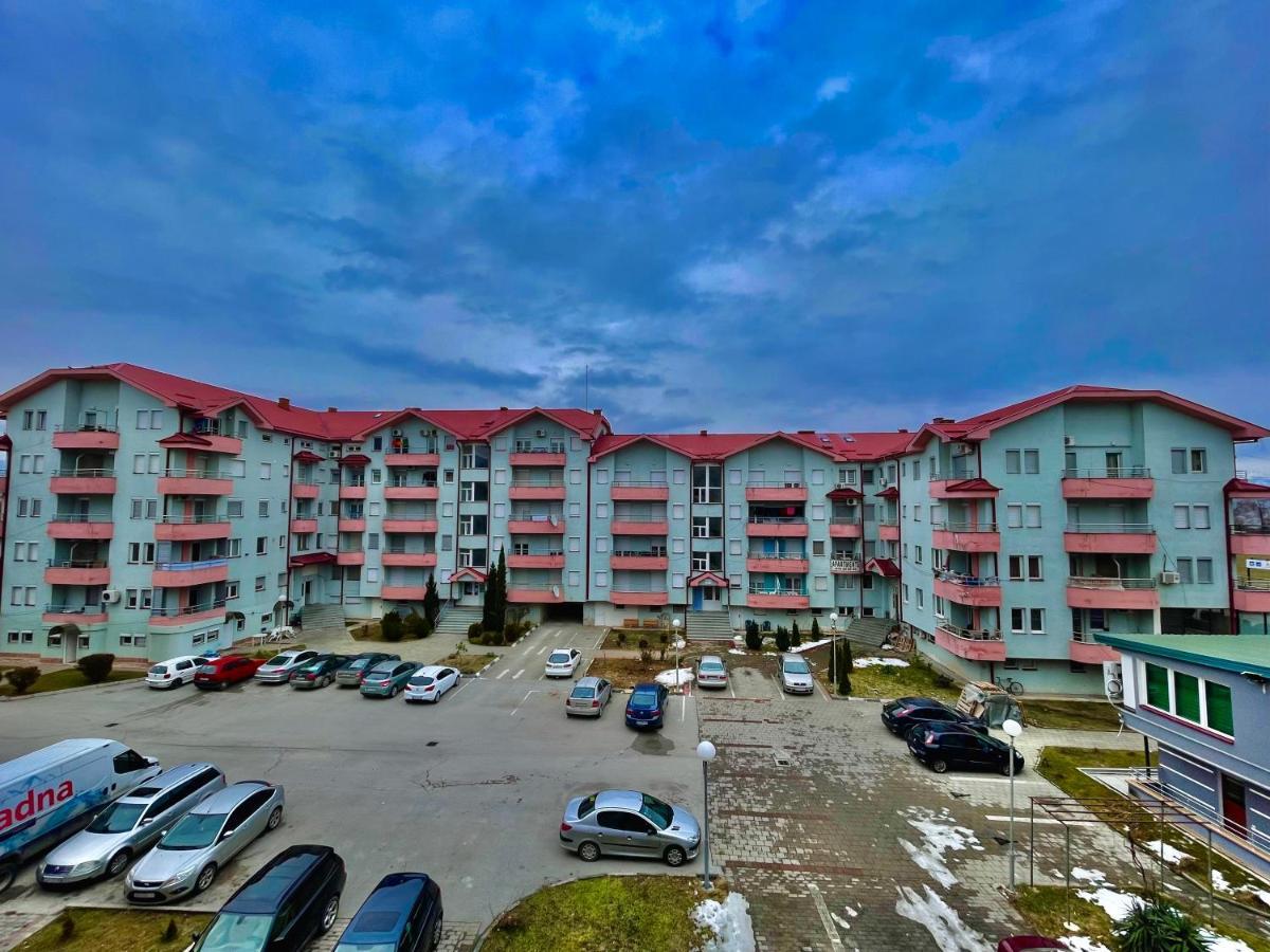 Front Beach Exclusive Apartments ストルガ エクステリア 写真