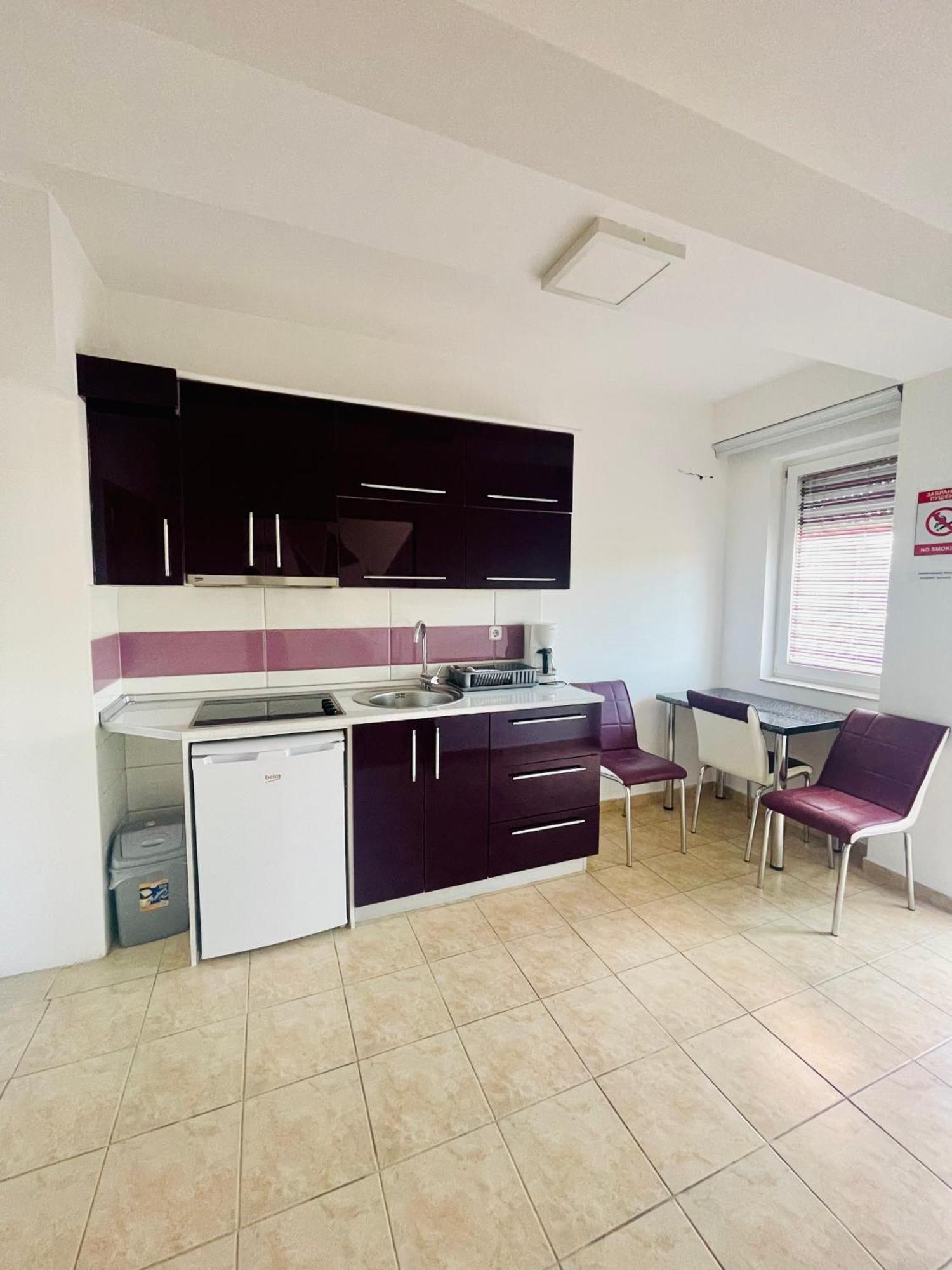 Front Beach Exclusive Apartments ストルガ エクステリア 写真