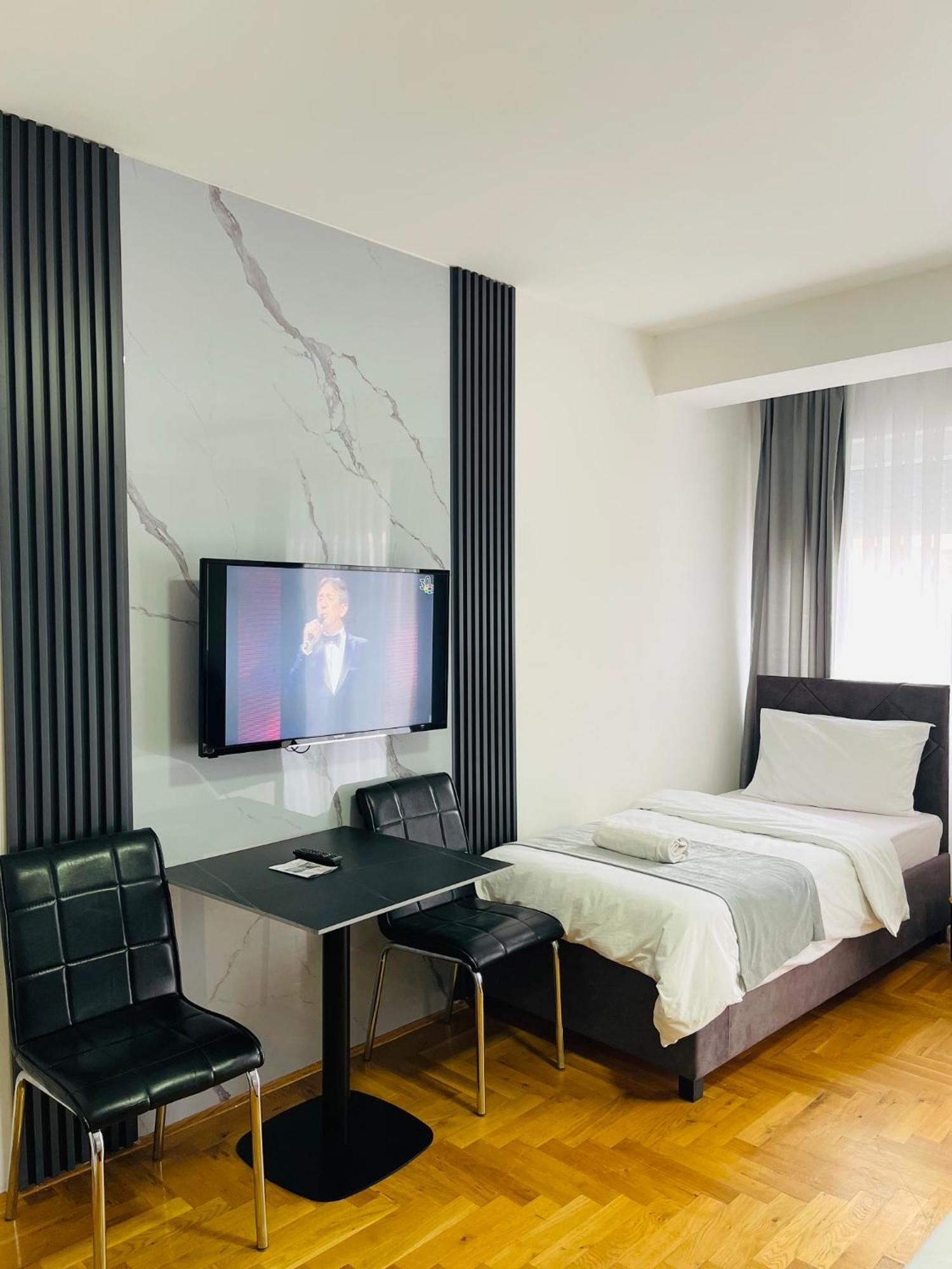 Front Beach Exclusive Apartments ストルガ エクステリア 写真