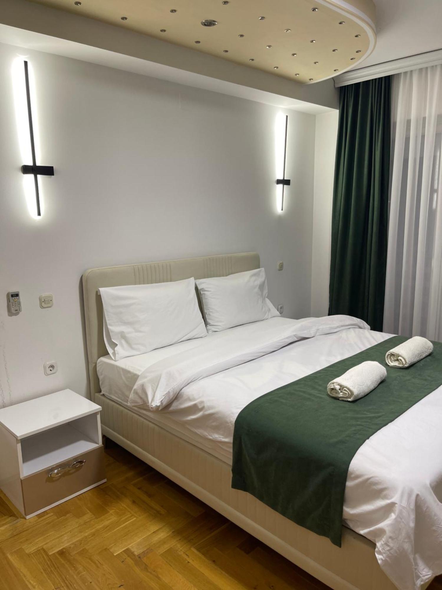 Front Beach Exclusive Apartments ストルガ エクステリア 写真